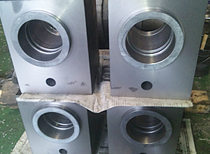 エンドプレート